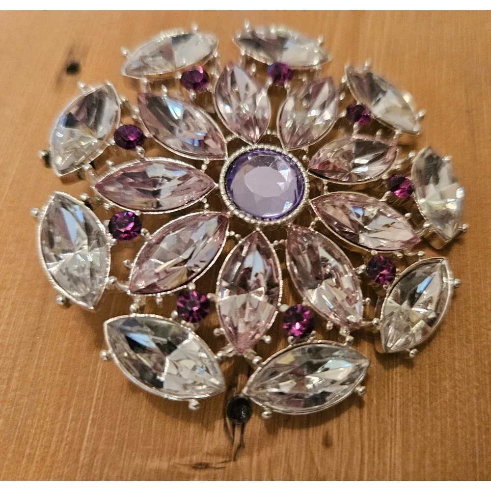 Vintage RMN  Roman Silver And Purple Rhinestone Brooch Pin - Large - Sparkle‎